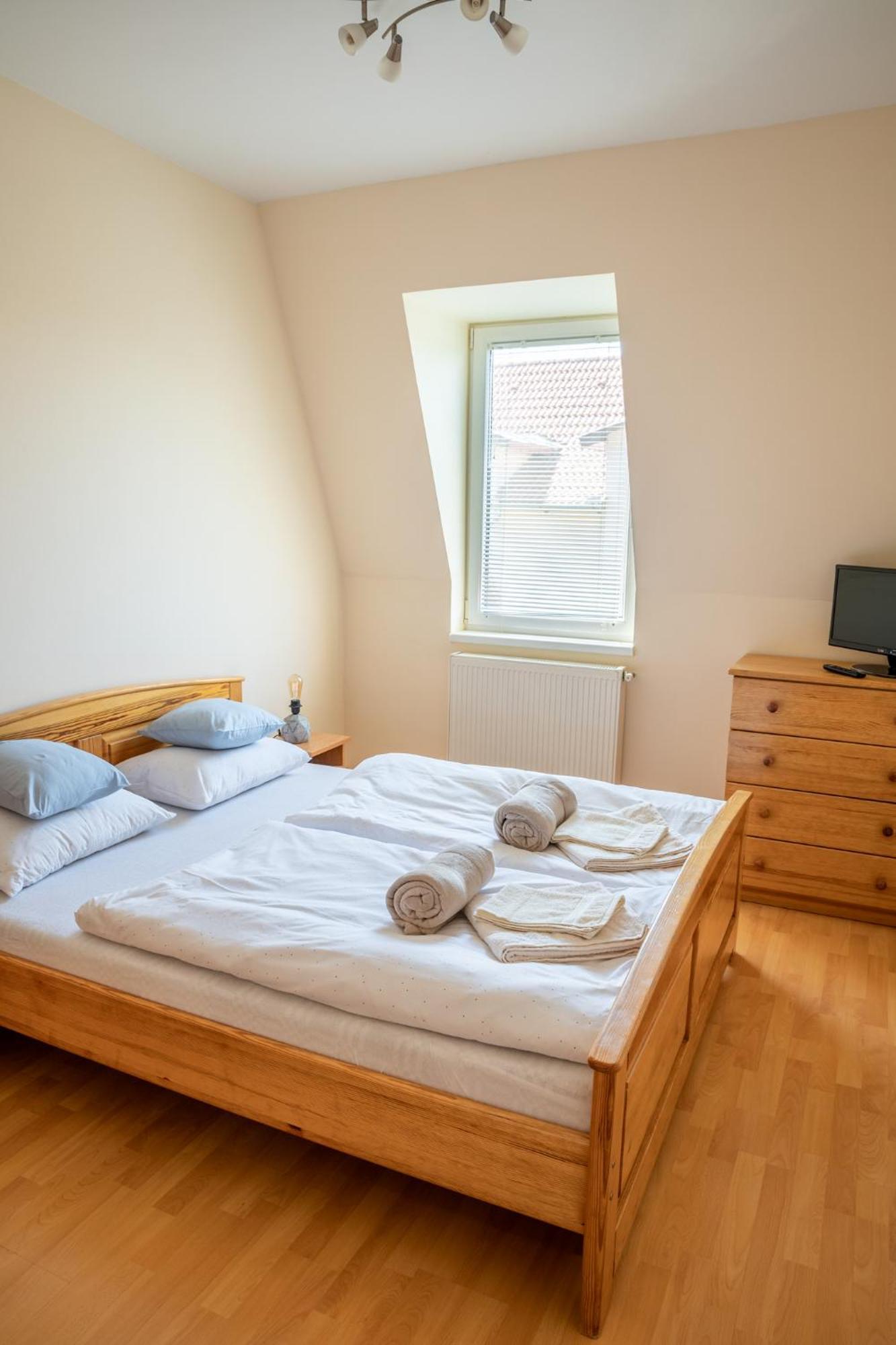 Laszlo Apartman - Hajdúszoboszló Exterior foto